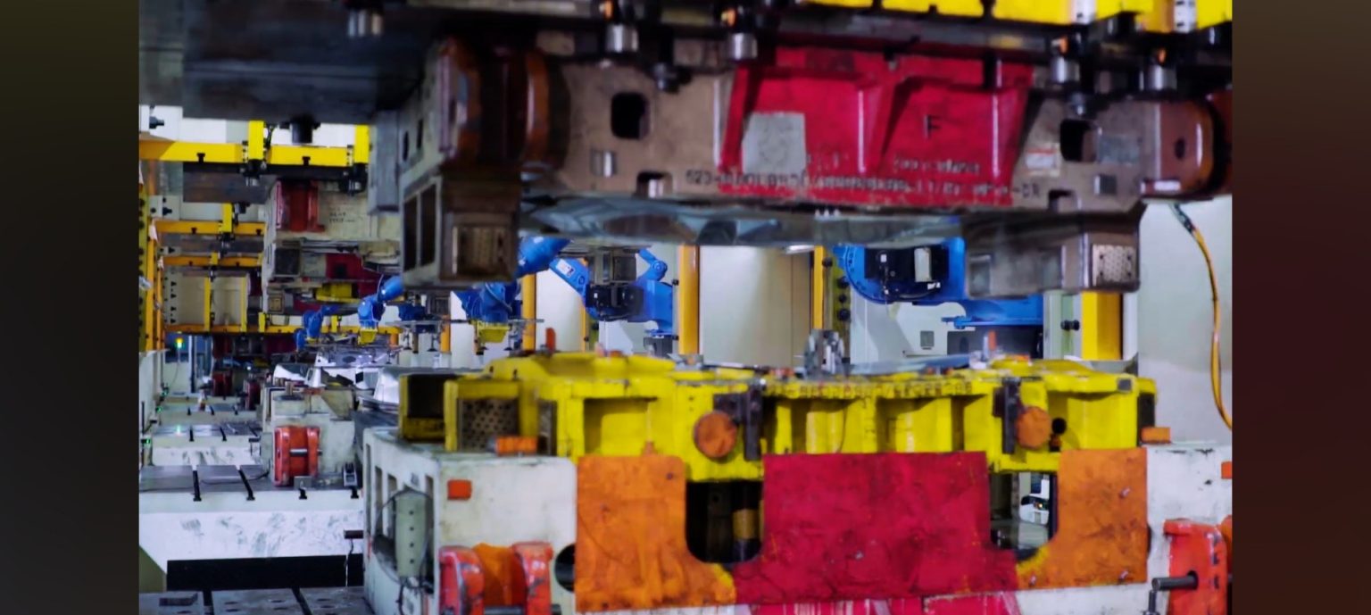 Lắp đặt dây chuyền dập